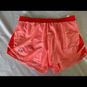 Women’s L running shorts